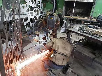 Производство